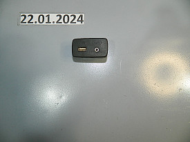 AUX-USB SUBARU OUTBACK 4 BR 2009-2014